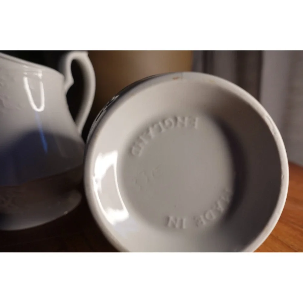 Vintage Creamer and Sugar Bowl Set Made in England‎ Embossed Porcelain